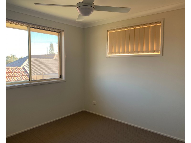 2/35 Kangaroo Street, Raymond Terrace NSW 2324