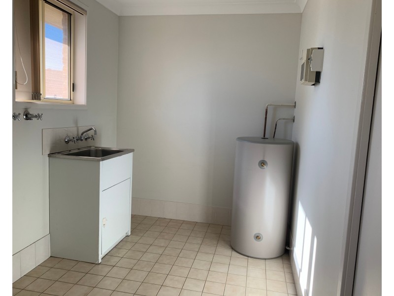 2/35 Kangaroo Street, Raymond Terrace NSW 2324