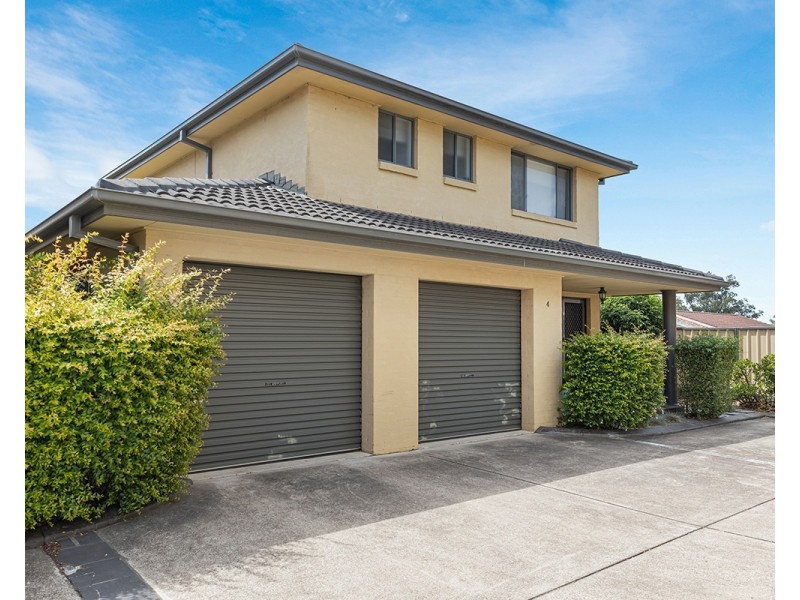 4/12a Irrawang Street, Raymond Terrace NSW 2324