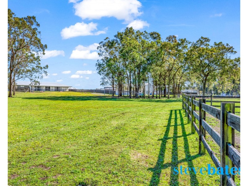 9 Harvest Road, Medowie NSW 2318