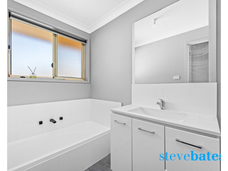 1/14 Johnson Close, Raymond Terrace NSW 2324