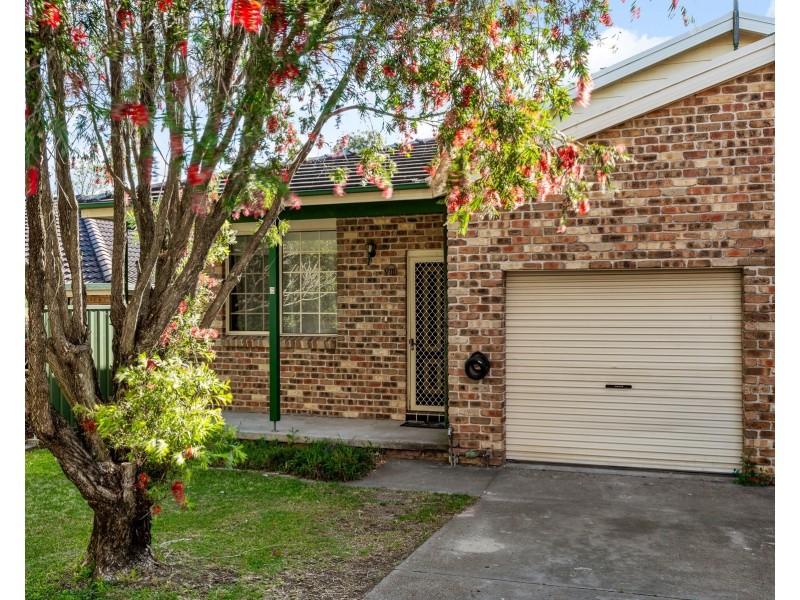 8 Baker Drive, Tenambit NSW 2323