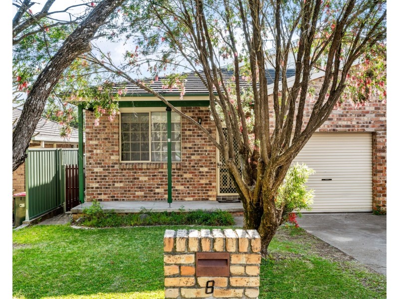 8 Baker Drive, Tenambit NSW 2323