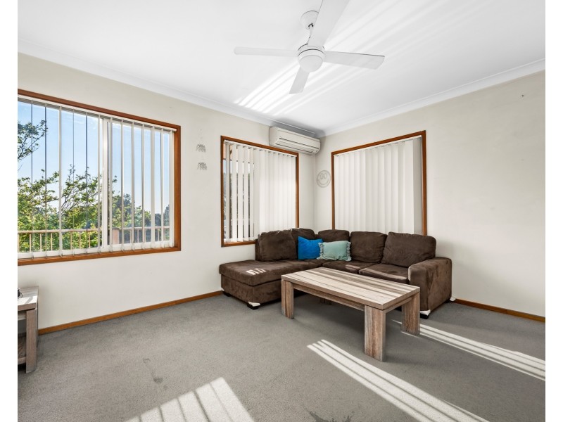 8 Baker Drive, Tenambit NSW 2323