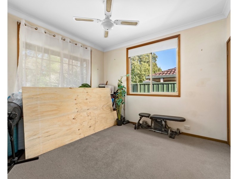 8 Baker Drive, Tenambit NSW 2323