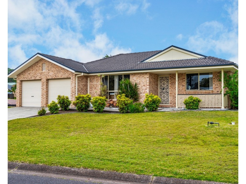 1 Chisholm Court, Raymond Terrace NSW 2324