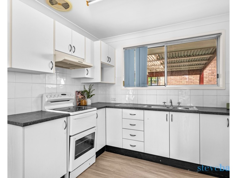 7 Furracabad Close, Raymond Terrace NSW 2324