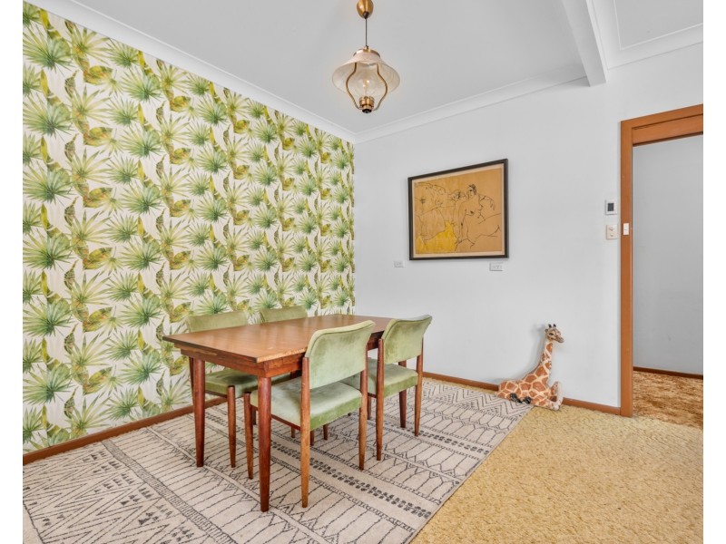 6 Sturgeon Street North, Raymond Terrace NSW 2324