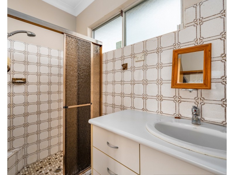 6 Sturgeon Street North, Raymond Terrace NSW 2324