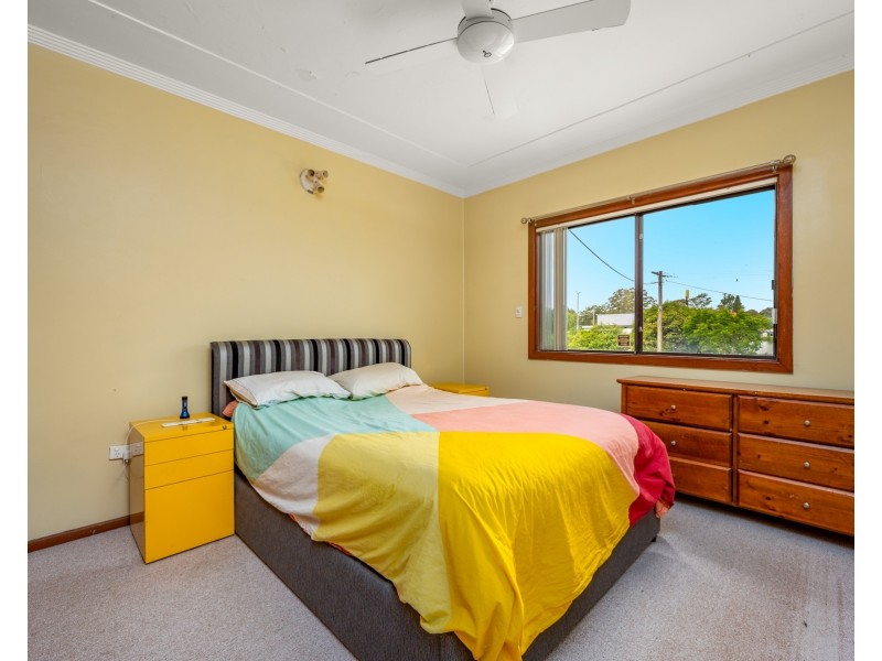 6 Sturgeon Street North, Raymond Terrace NSW 2324