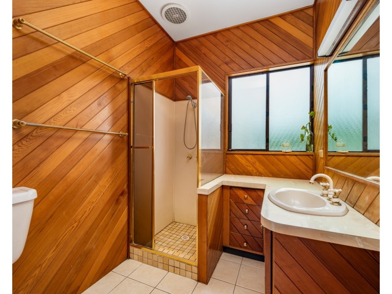 6 Sturgeon Street North, Raymond Terrace NSW 2324