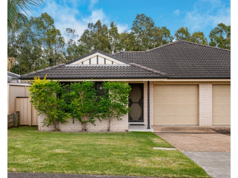 1/173 Benjamin Lee Drive, Raymond Terrace NSW 2324