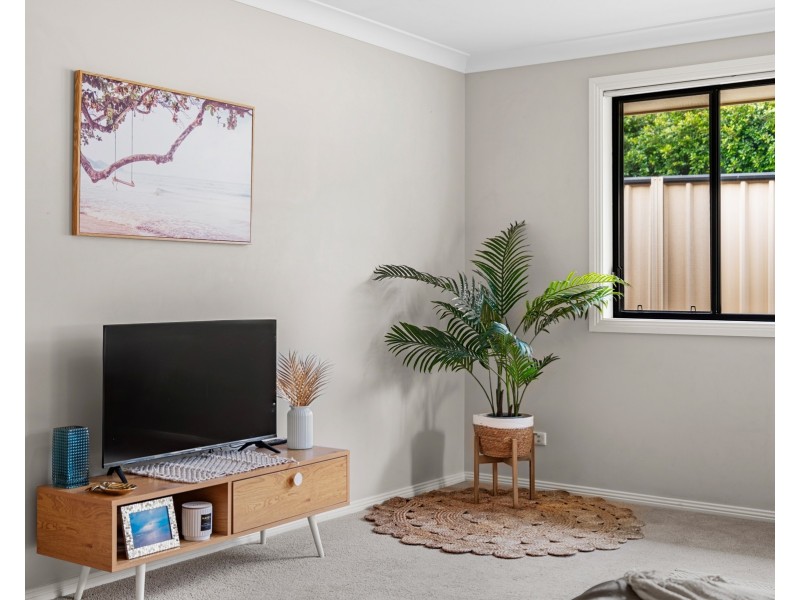 1/173 Benjamin Lee Drive, Raymond Terrace NSW 2324