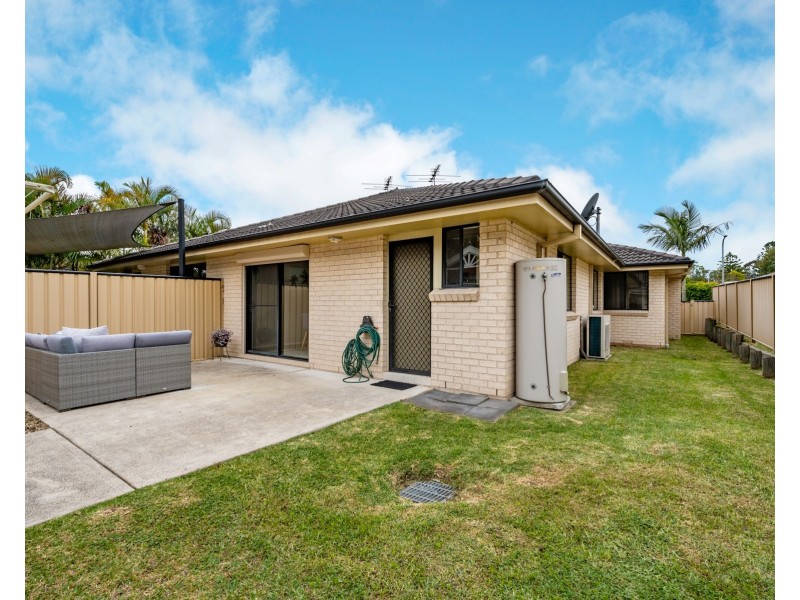 1/173 Benjamin Lee Drive, Raymond Terrace NSW 2324