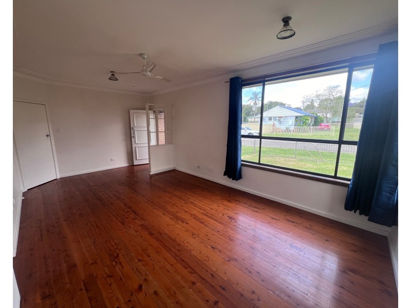 6 Cambridge Avenue, Raymond Terrace NSW 2324