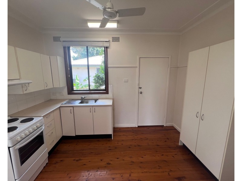6 Cambridge Avenue, Raymond Terrace NSW 2324