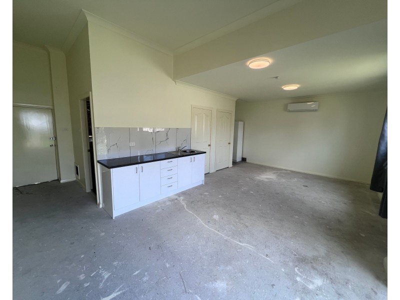 6 Cambridge Avenue, Raymond Terrace NSW 2324