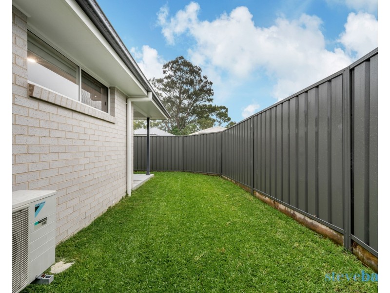 1/7 Earl Grey Crescent, Raymond Terrace NSW 2324