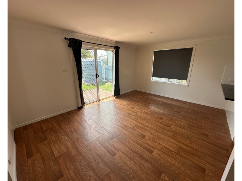 13 Cambridge Avenue, Raymond Terrace NSW 2324