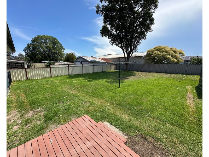 13 Cambridge Avenue, Raymond Terrace NSW 2324