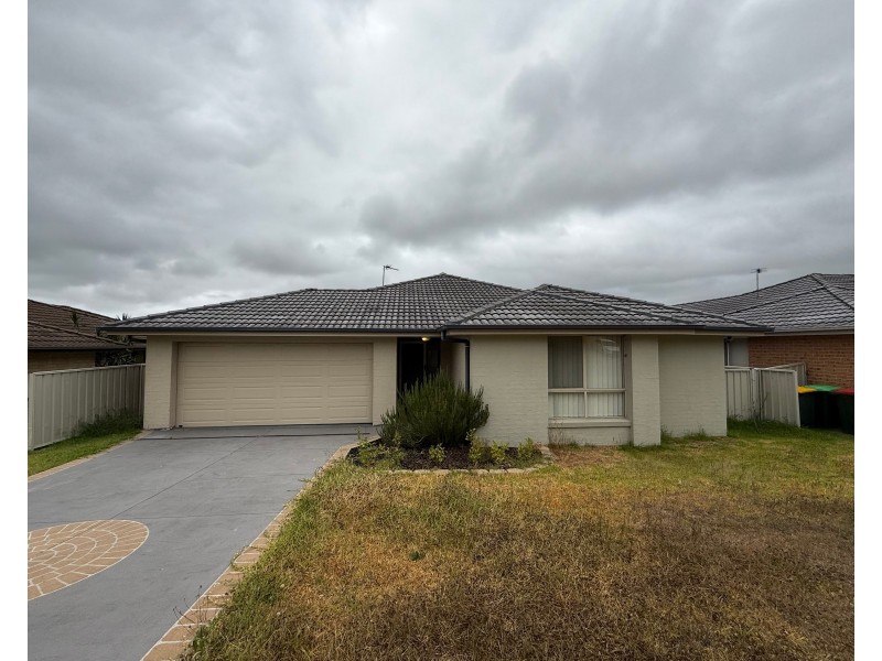 16 Closebourne Way, Raymond Terrace NSW 2324