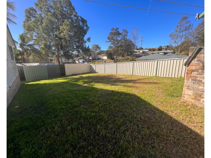 2/5 Irrawang Street, Raymond Terrace NSW 2324
