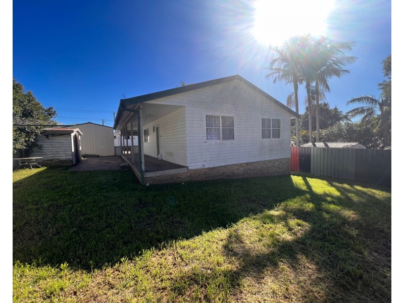 2/5 Irrawang Street, Raymond Terrace NSW 2324