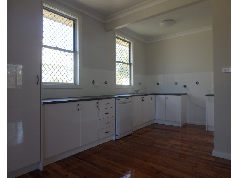 7 Phillip Street, Raymond Terrace NSW 2324