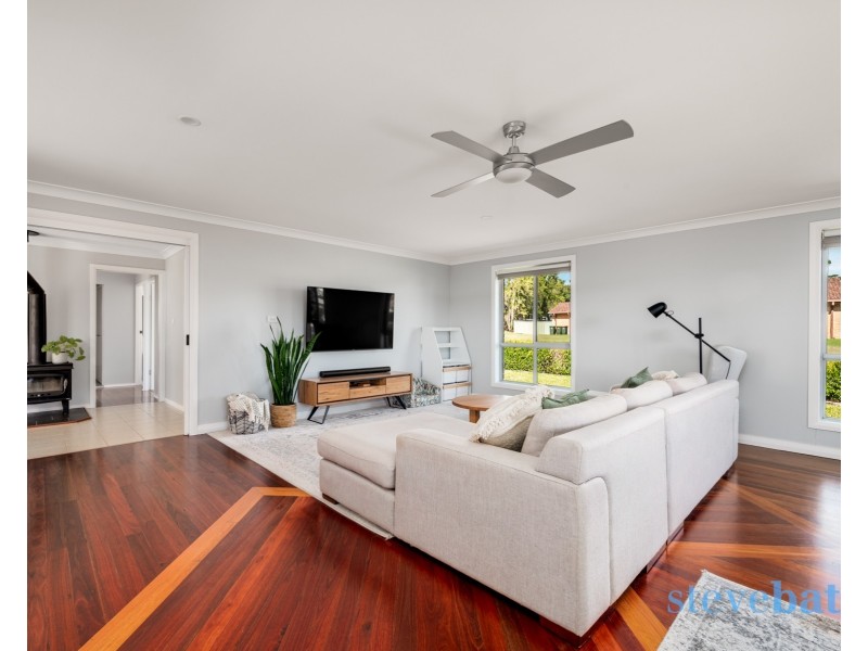 16 Blair Close, Raymond Terrace NSW 2324