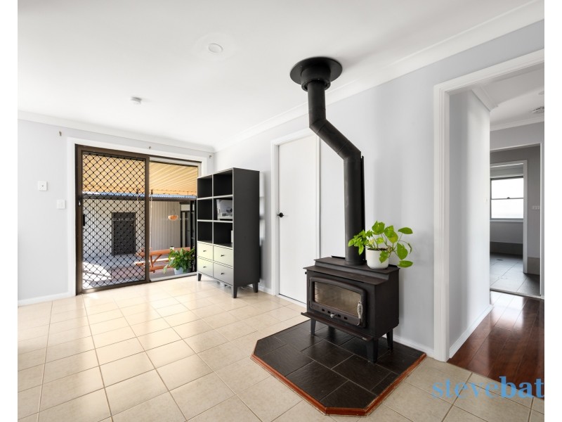 16 Blair Close, Raymond Terrace NSW 2324