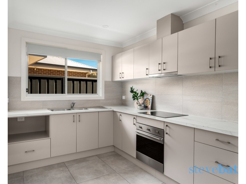 3/7 Earl Grey Crescent, Raymond Terrace NSW 2324