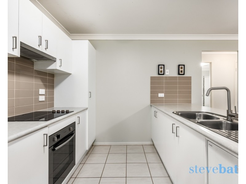 1 Thomas Kearney Close, Raymond Terrace NSW 2324