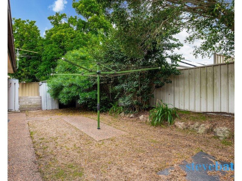 4 Falcon Place, Raymond Terrace NSW 2324