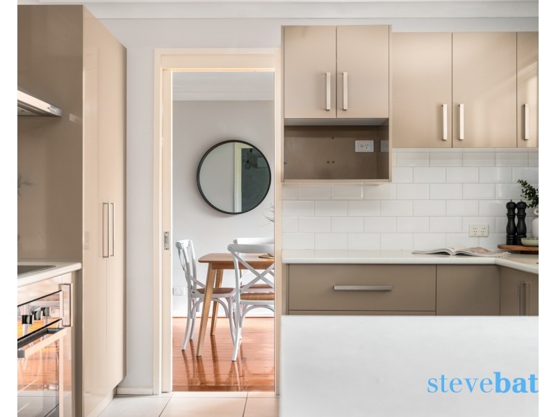 10 Tupelo Street, Medowie NSW 2318