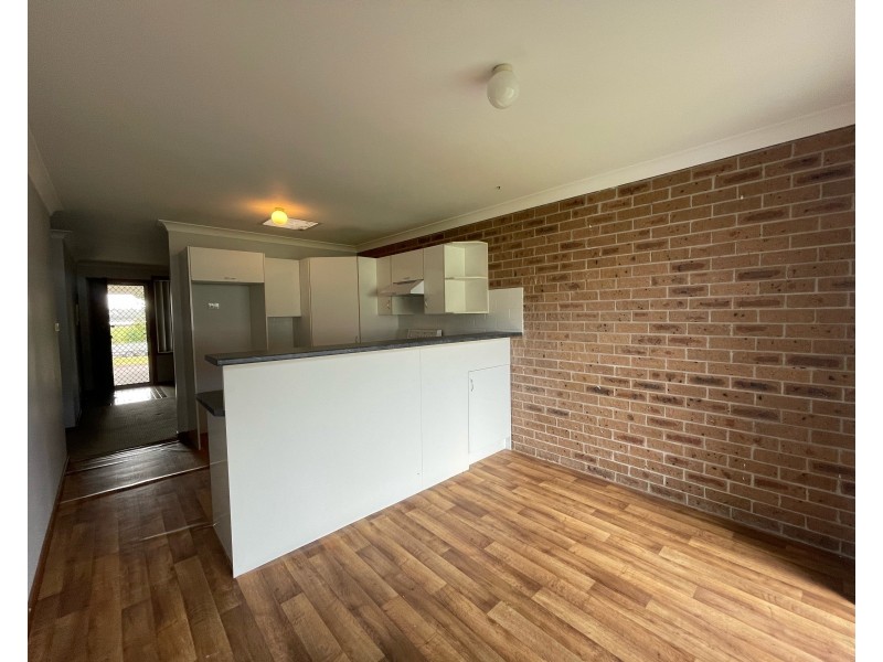 1/43 Michael Hill Avenue, Woodberry NSW 2322
