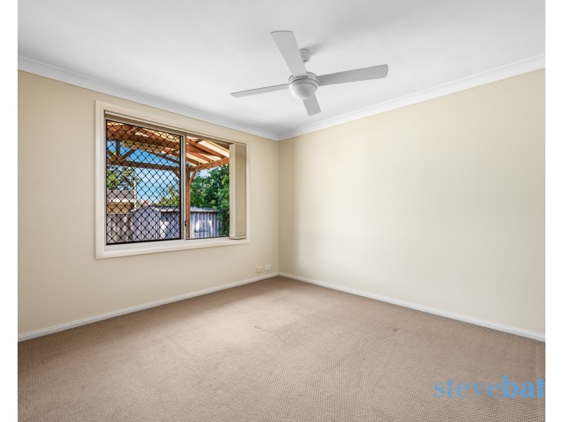 4 Cooper Place, Raymond Terrace NSW 2324