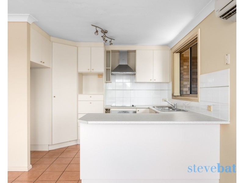 4 Cooper Place, Raymond Terrace NSW 2324