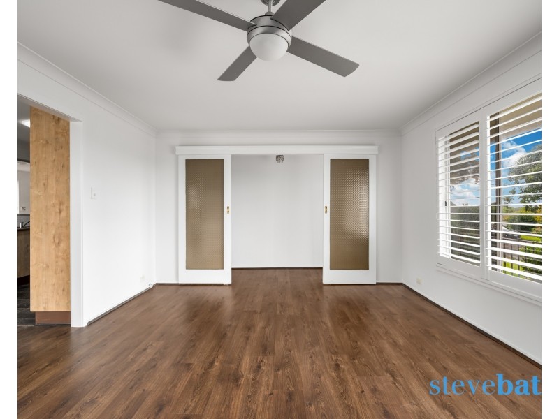 4 Cobham Close, Raymond Terrace NSW 2324