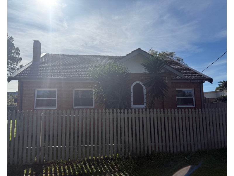 1 Glenelg Street, Raymond Terrace NSW 2324
