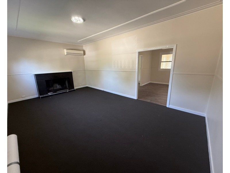 1 Glenelg Street, Raymond Terrace NSW 2324