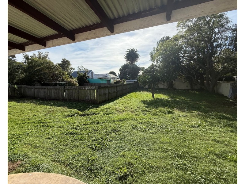 1 Glenelg Street, Raymond Terrace NSW 2324