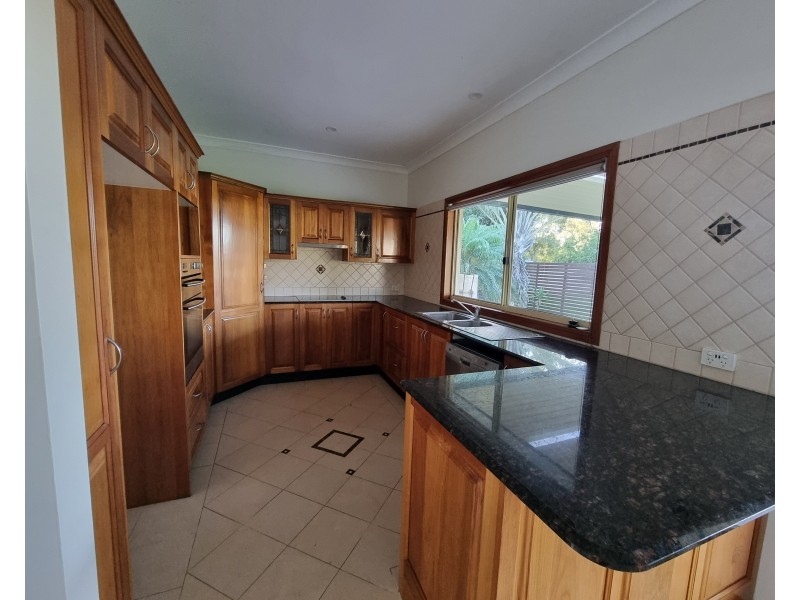 11 Sophia Jane Drive, Nelsons Plains NSW 2324
