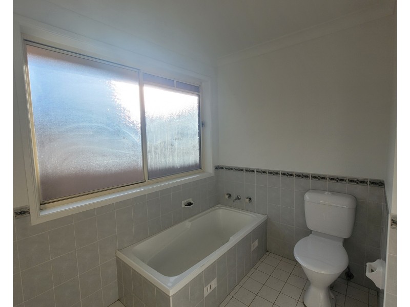 34 Holwell Circuit, Raymond Terrace NSW 2324