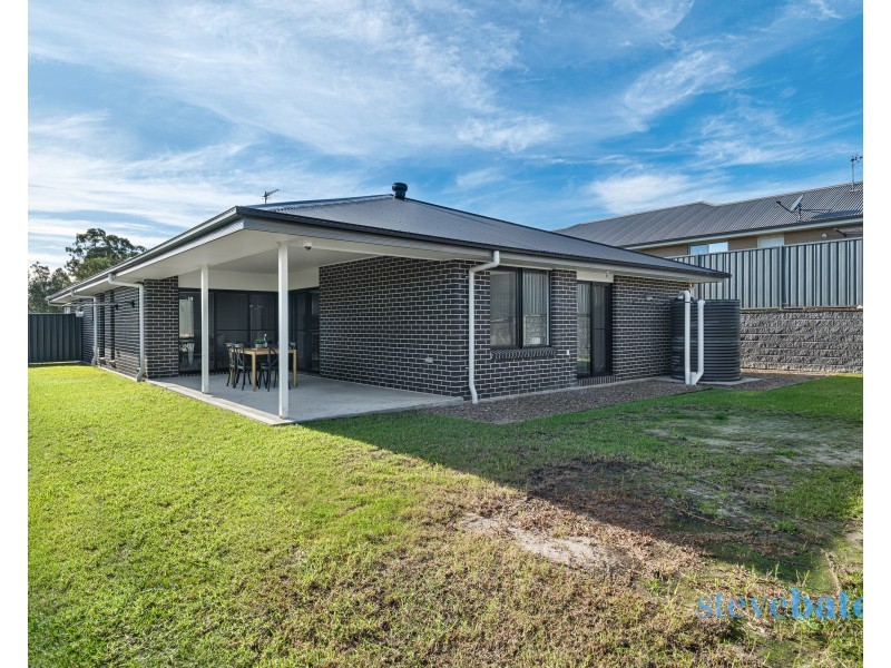 17 Harold Road, Raymond Terrace NSW 2324