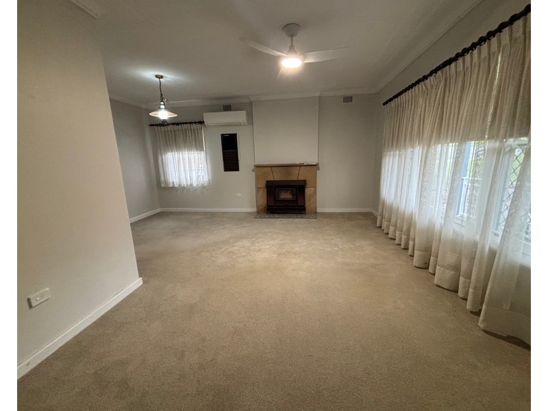 25 Bourke Street, Raymond Terrace NSW 2324
