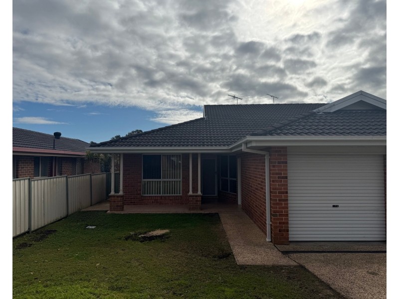 1/2 Jessica Close, Raymond Terrace NSW 2324