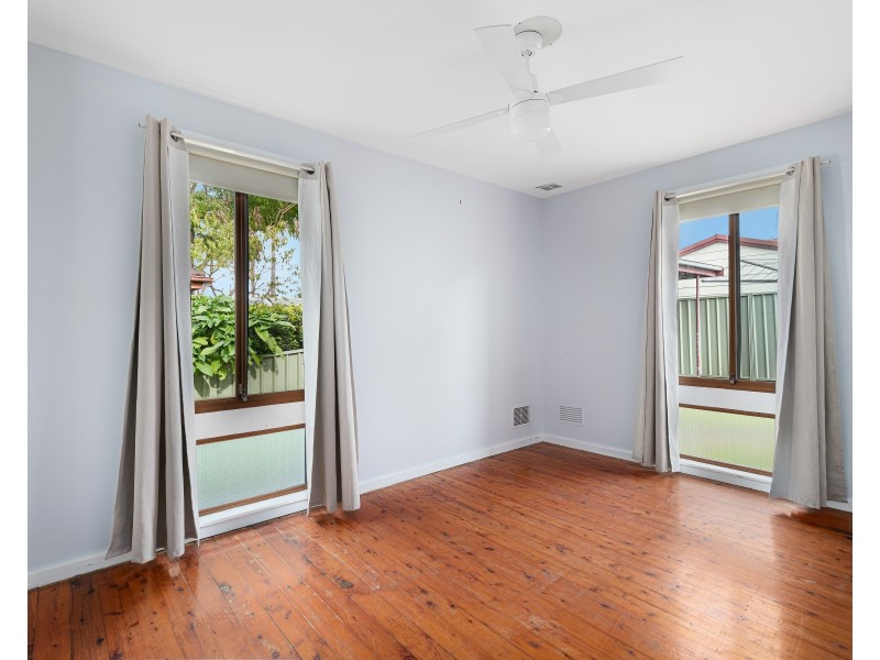 16 Links Drive, Raymond Terrace NSW 2324