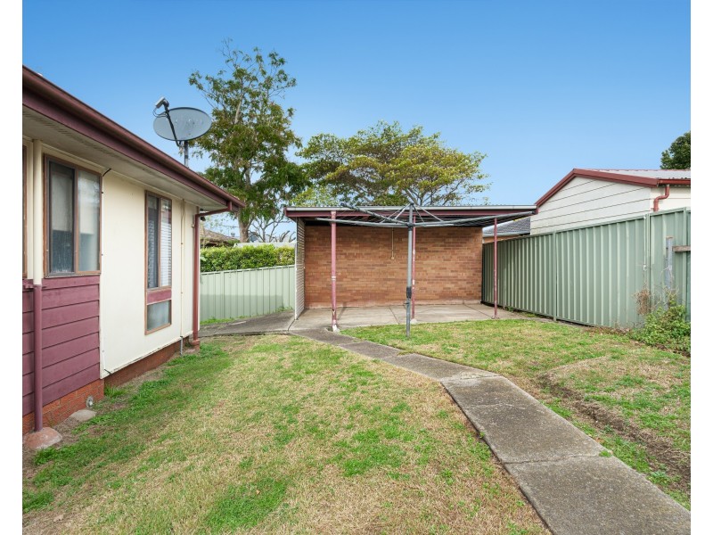 16 Links Drive, Raymond Terrace NSW 2324