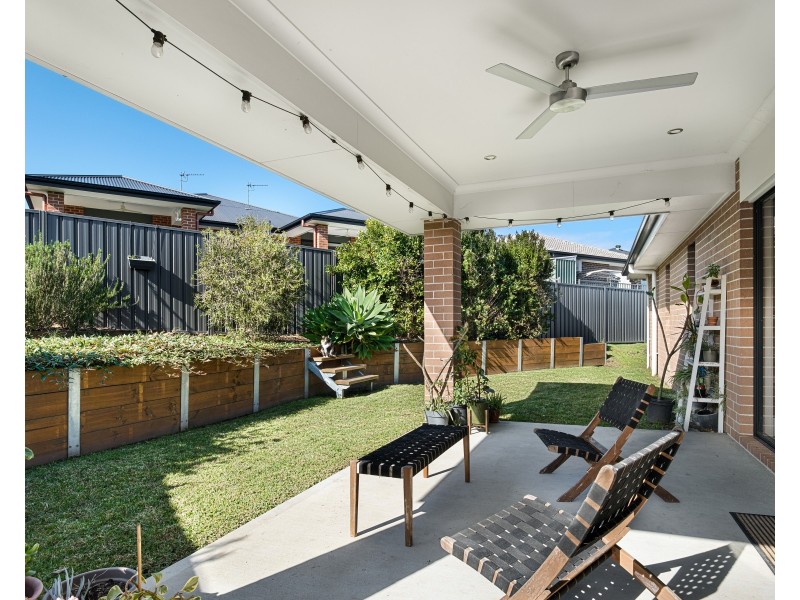 4 Graziers Parade, Raymond Terrace NSW 2324