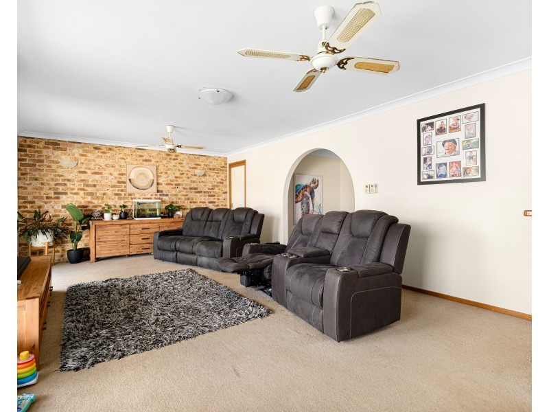 6 Artell Close, Raymond Terrace NSW 2324